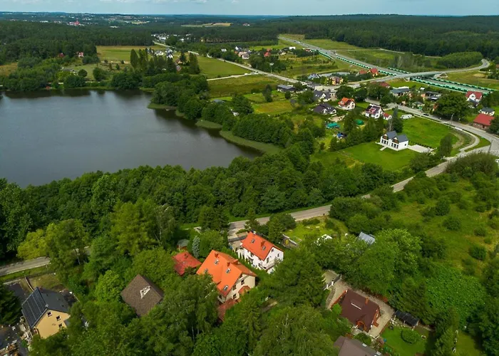 Semesterbostad - Z Tarasem, Z Kominkiem I Altana Grillowa - Lokalizacja Przy Jeziorze *